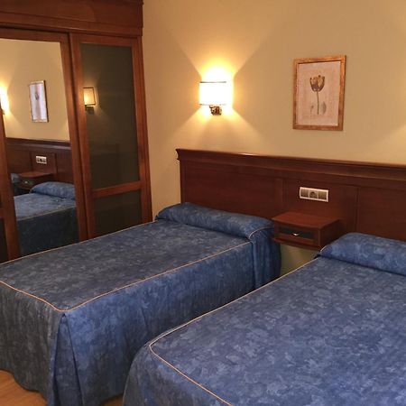 Hostal Tio Pepe II Bembibre  Cameră foto
