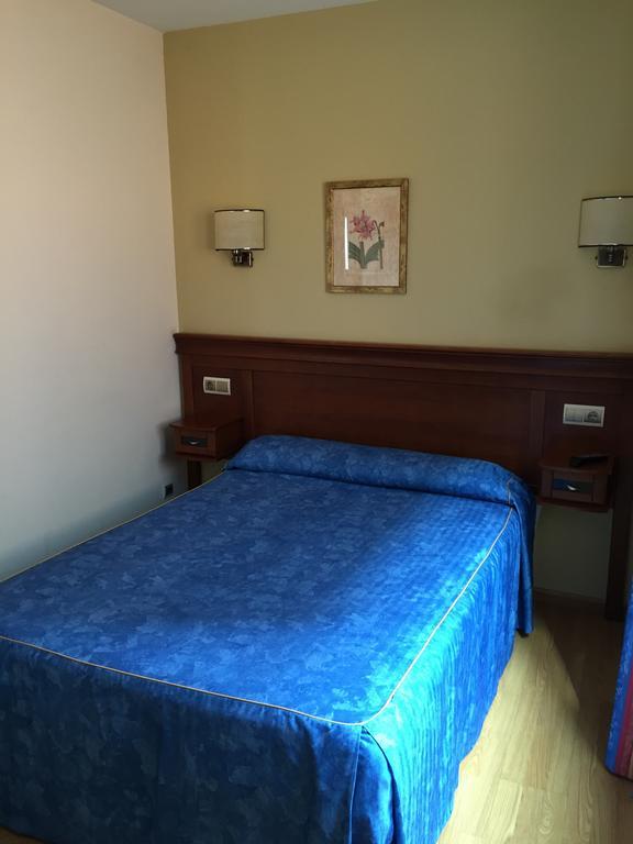 Hostal Tio Pepe II Bembibre  Cameră foto
