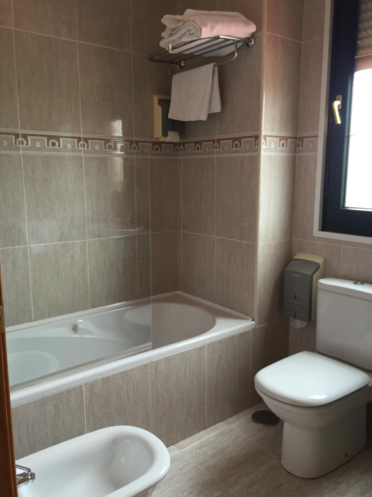 Hostal Tio Pepe II Bembibre  Cameră foto